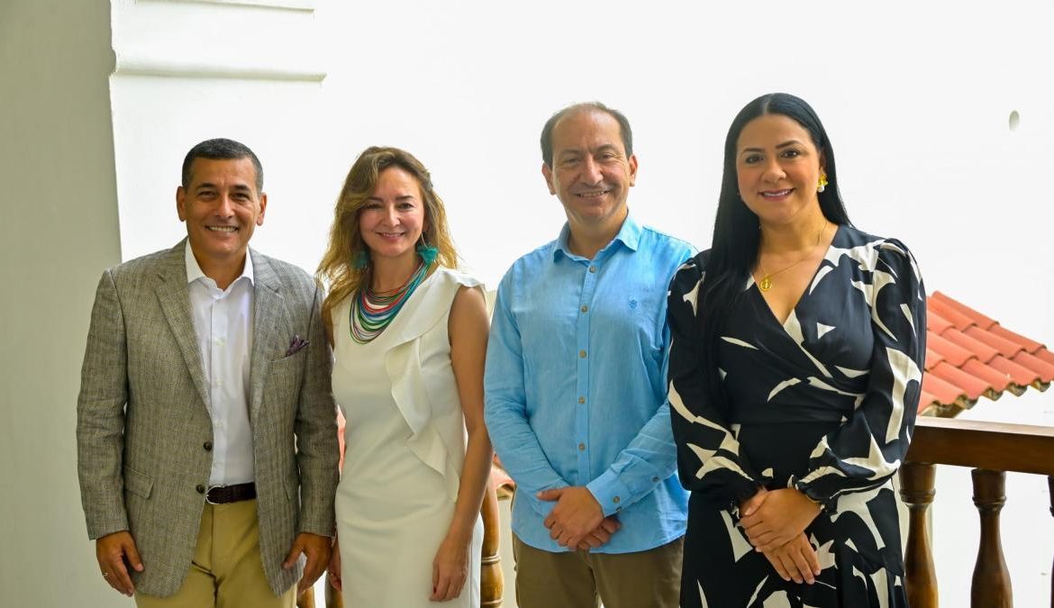 Editores del mundo debaten en Cartagena sobre periodismo en tiempos de la IA